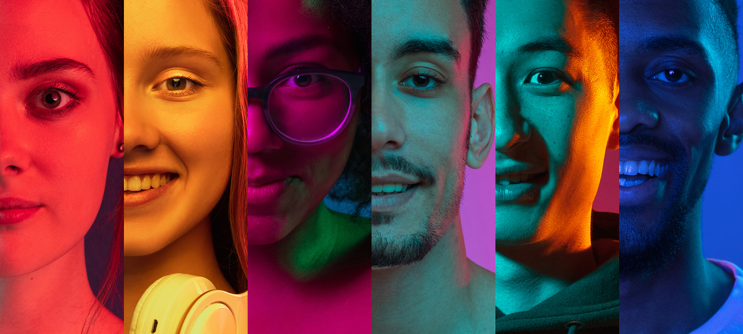 Ausgeschnittene Porträts einer Gruppe von Menschen auf mehrfarbigem Hintergrund in Neonlicht. Collage aus 7 Modellen